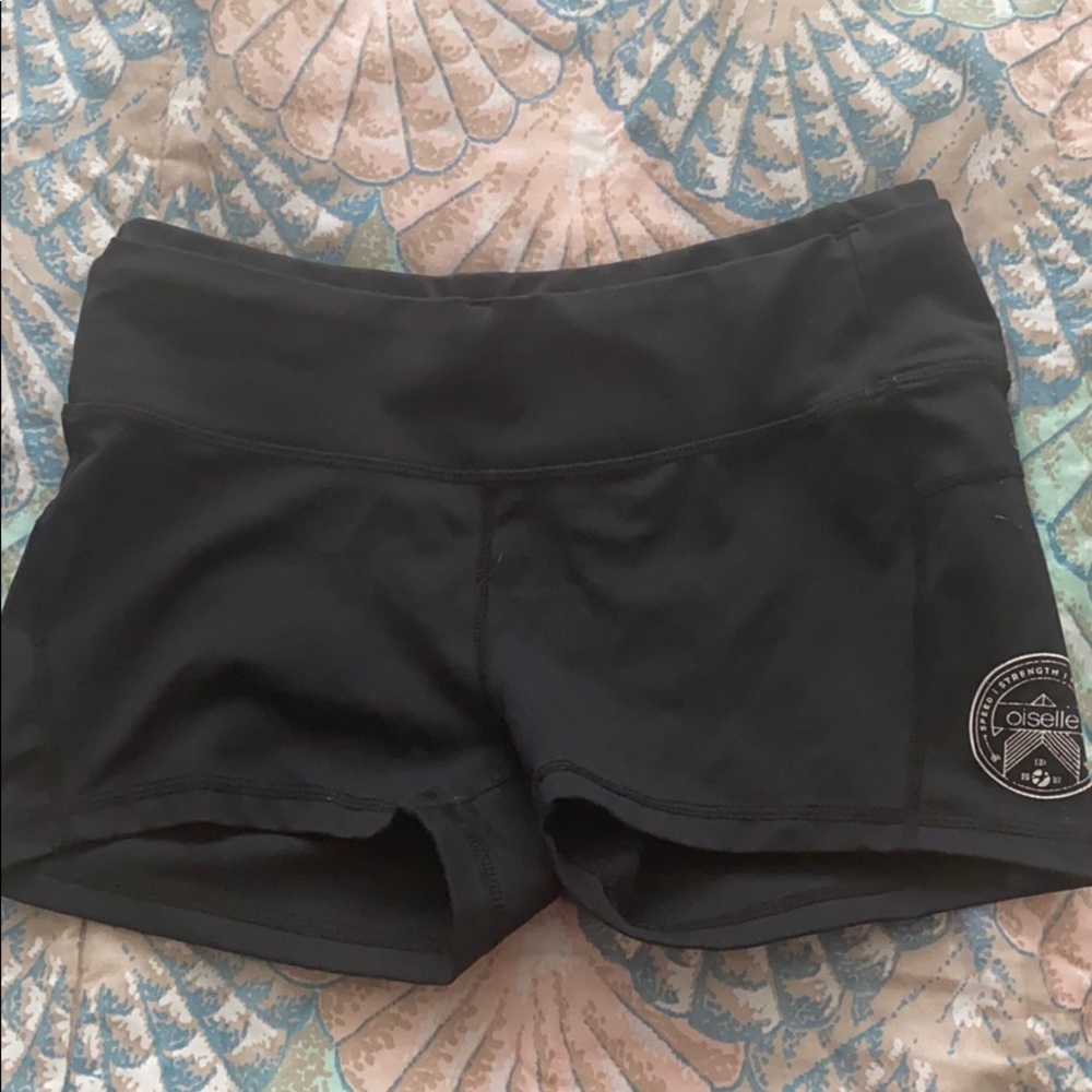 Oiselle logo spandex